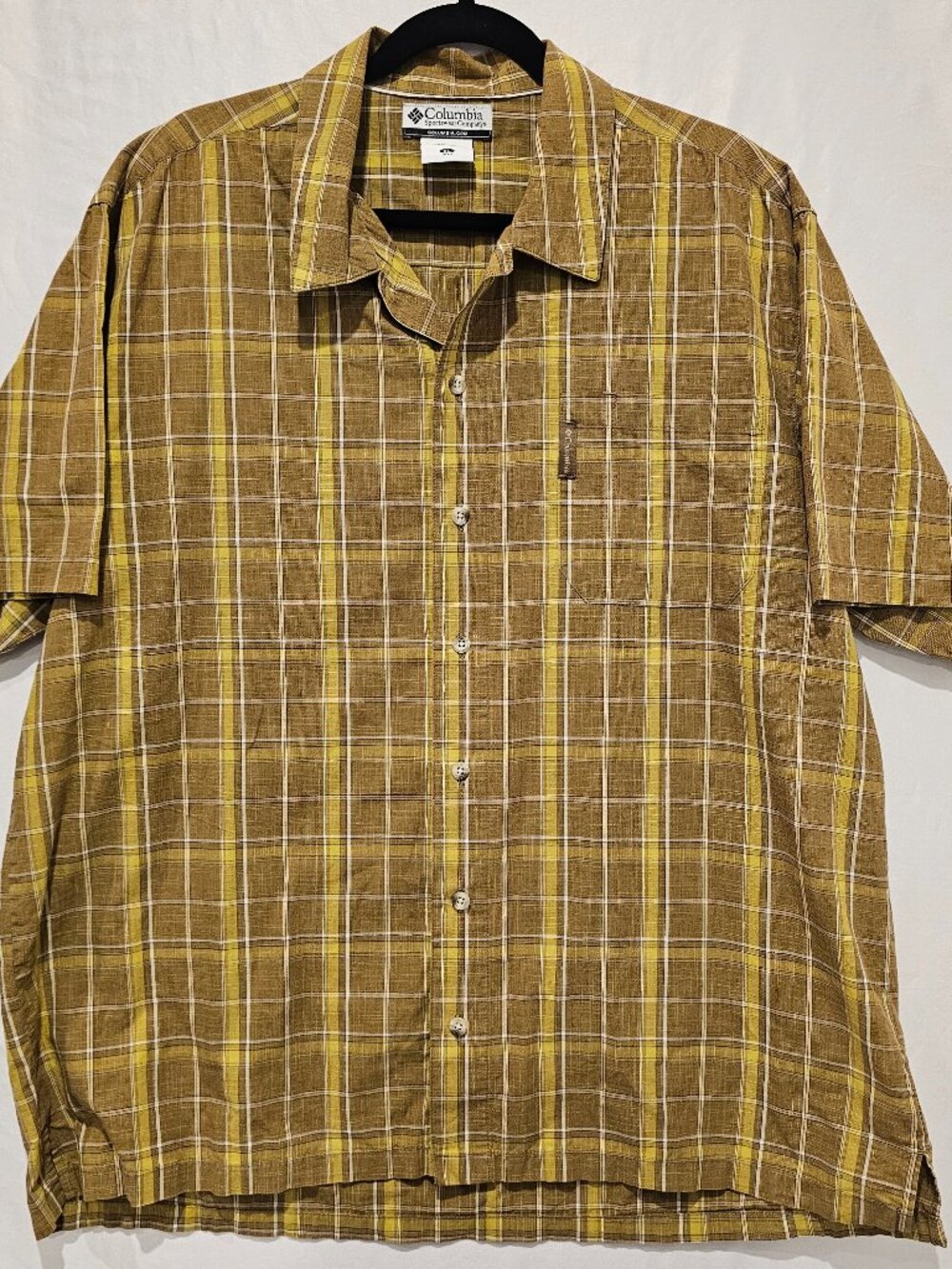 Columbia Men's XL Shirt Plaid Button Up Short Sleeve Olive Green Yellow Hiking